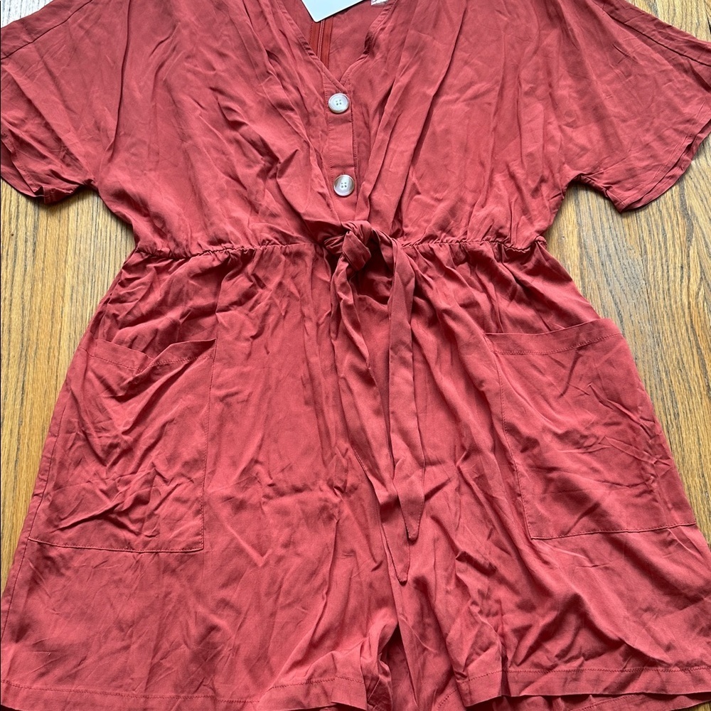 BloomChic Terracotta Button-Front Romper - Picture 5 of 7